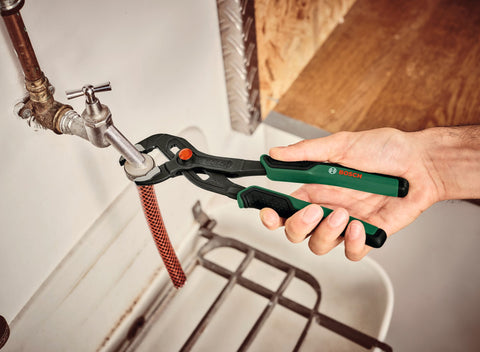 Bosch Pliers Set 4 Pieces (Needle Nose Pliers, Side Cutter, Pliers, Pipe Wrench)