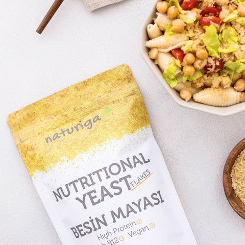 Naturiga Nutritional Yeast Flakes (100 Gr)