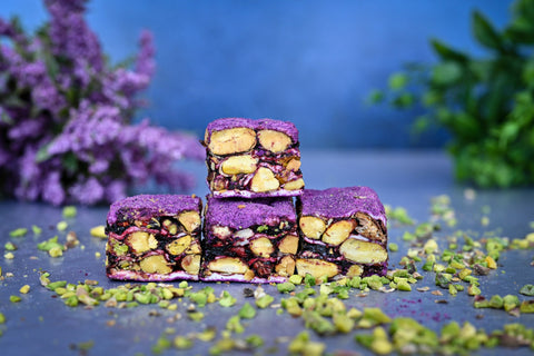 Tadim Dunyasi Galaxy Black Mulberry and Pistachio Baklava Turkish Delight - 500g