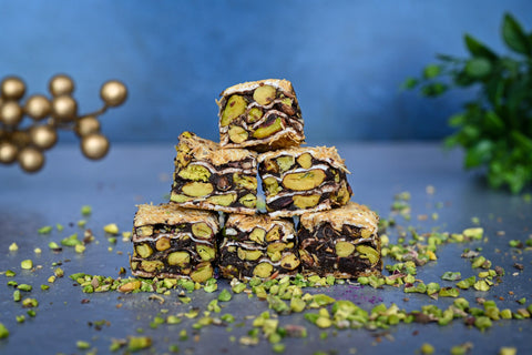 Tadim Dunyasi Lotus Cream Baklava Turkish Delight with Pistachio - 1000g